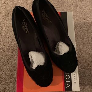 Vionic Black Suede Wedge Flats with Floral Accent